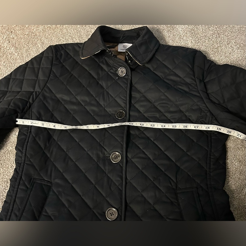 Burberry Black Quilted Puffer Jacket - Picture 14 of 16